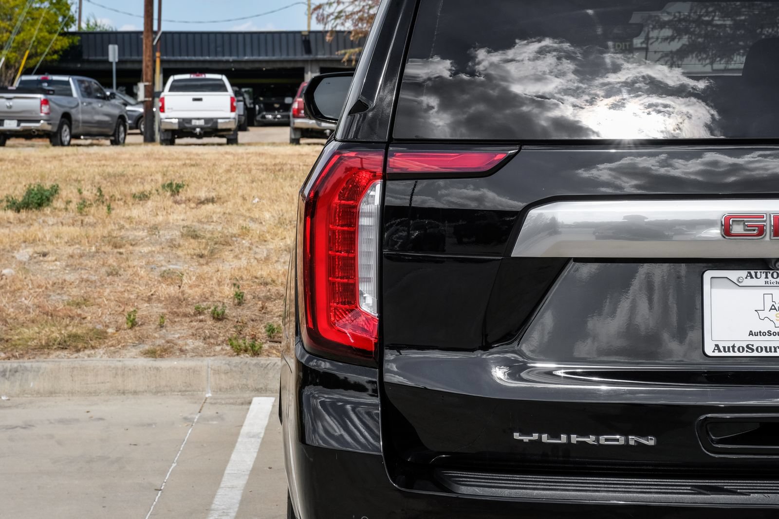 Used 2021 GMC Yukon XL Denali w/ Denali Premium Package RWD image 66