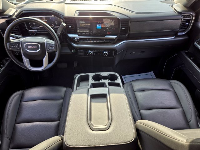 Used 2025 GMC Sierra 1500 SLT AWD/4WD image 14