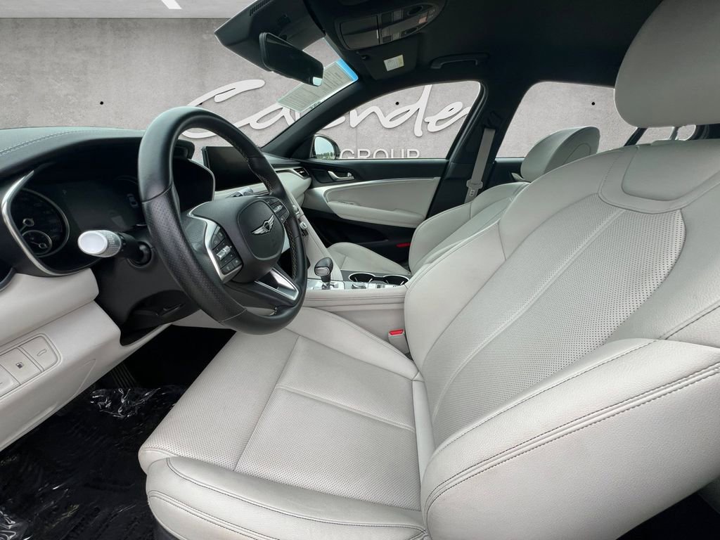 Used 2024 Genesis G70 2.5T RWD image 19