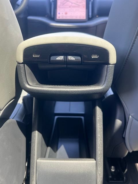 New 2026 Volvo EX30 Ultra w/ Protection Package Premier AWD/4WD image 24