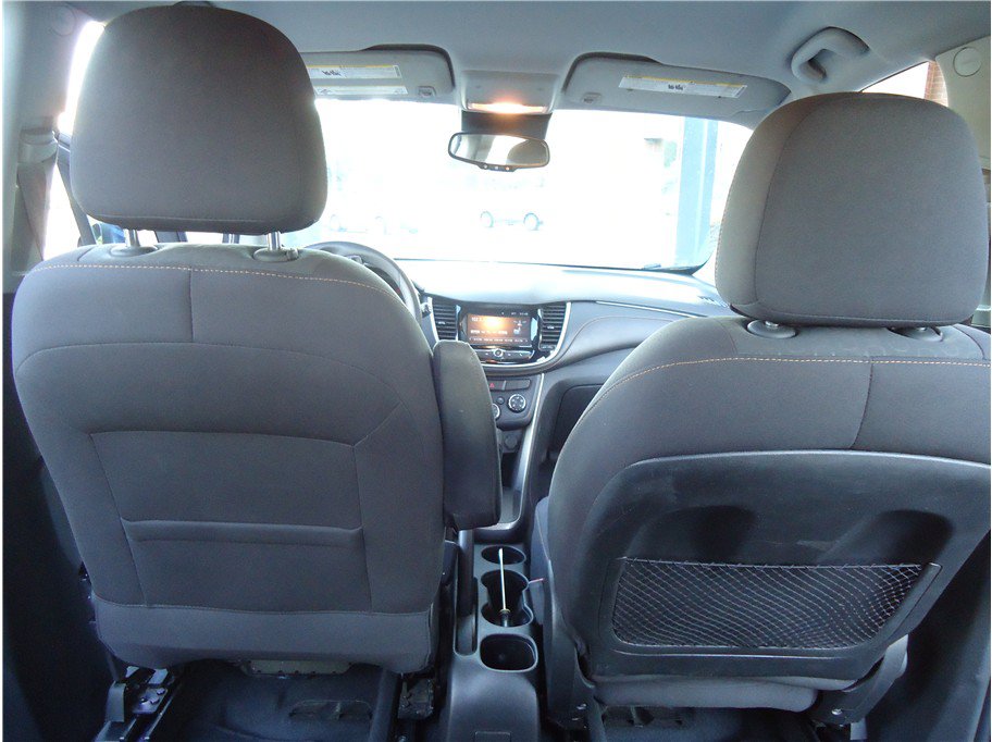 Used 2017 Chevrolet Trax LS FWD image 18