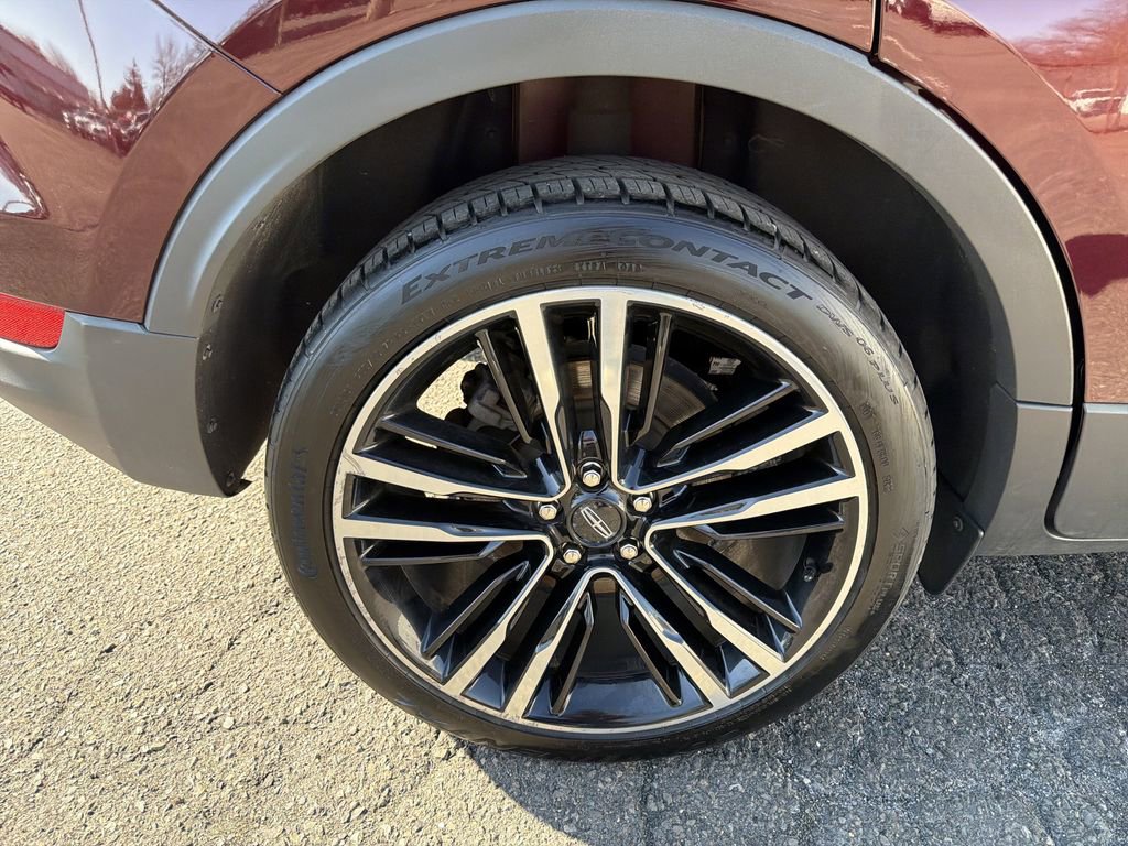 Used 2017 Lincoln MKC Reserve w/ Lincoln MKC Climate Package image 32