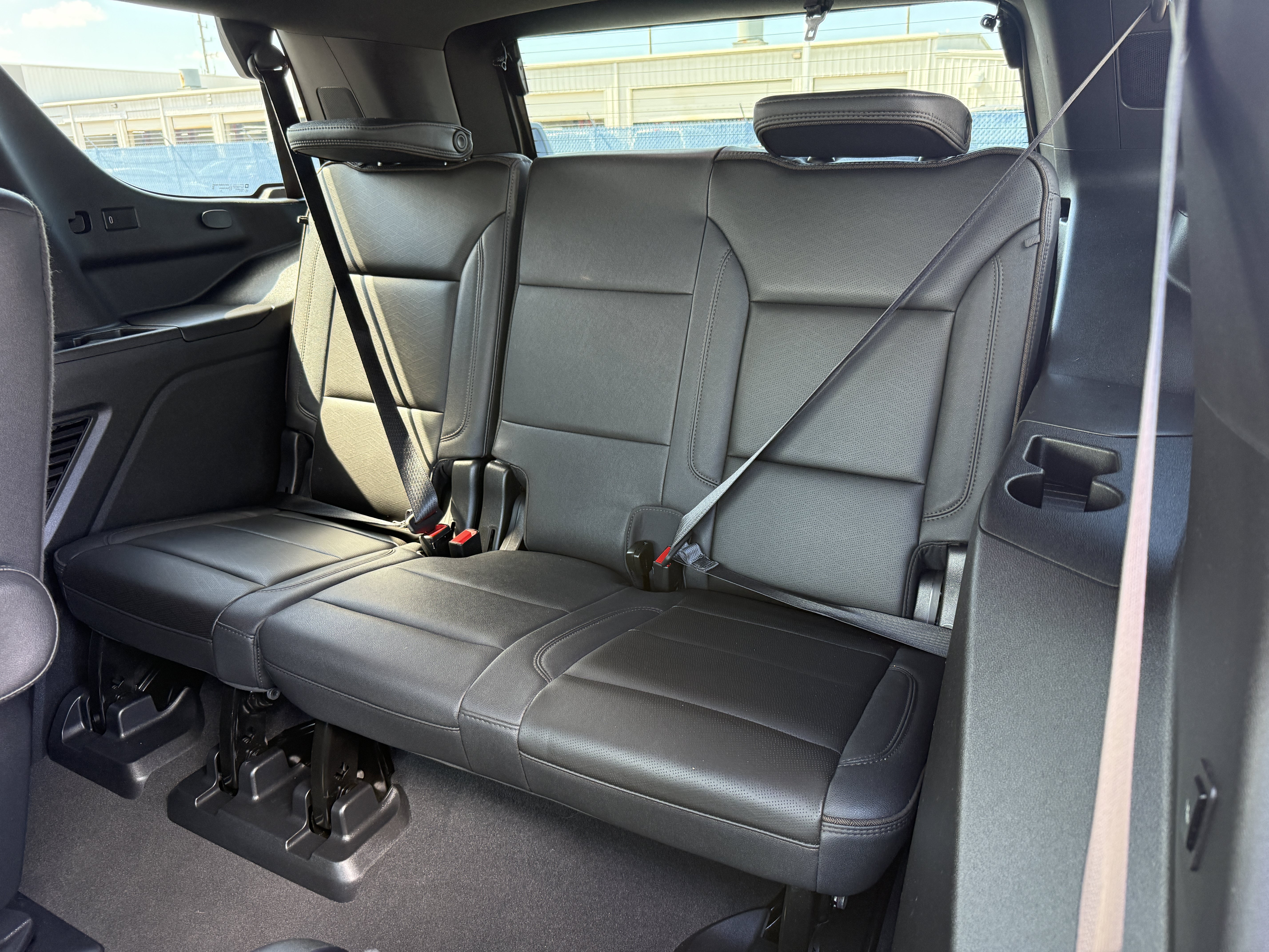 Used 2023 Chevrolet Tahoe High Country RWD image 35