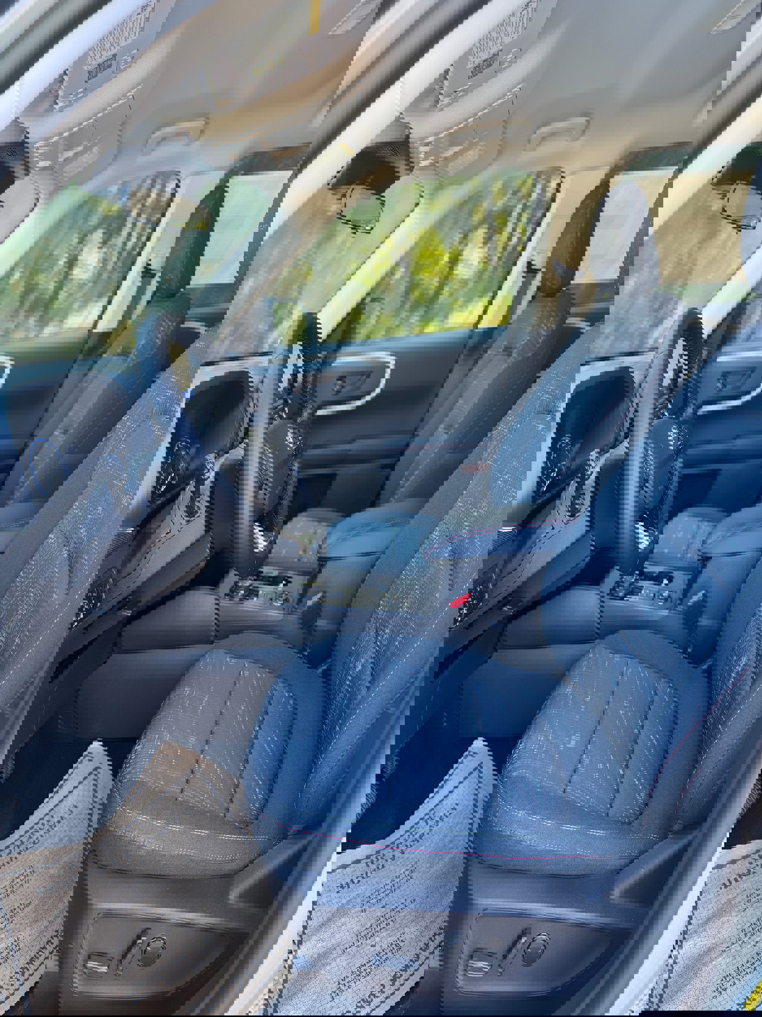 New 2024 Ford Bronco Sport Heritage w/ Heritage Convenience Package image 32