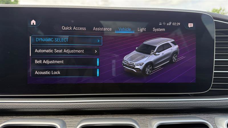 Used 2022 Mercedes-Benz GLE 350 w/ Premium Package image 34