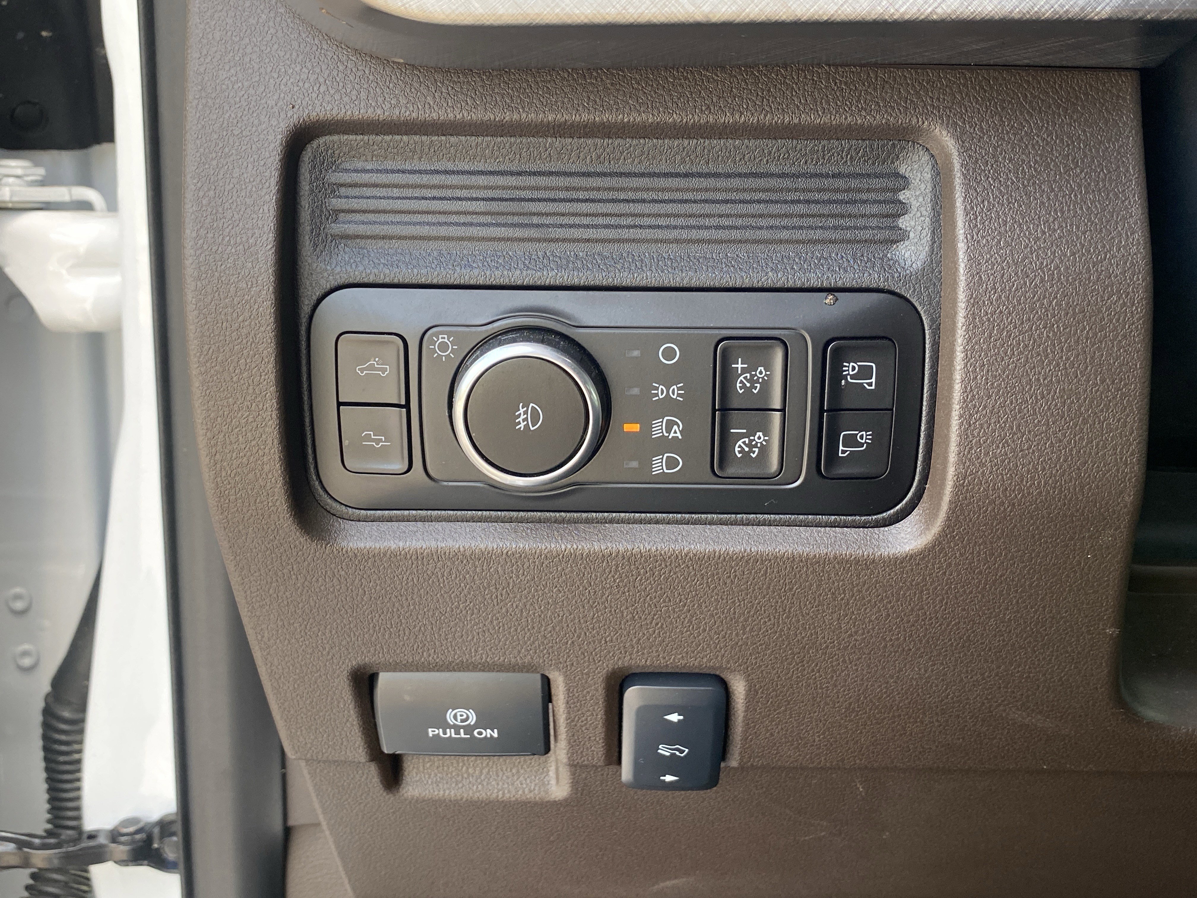 Used 2025 Ford F450 King Ranch w/ FX4 Off-Road Package AWD/4WD image 30