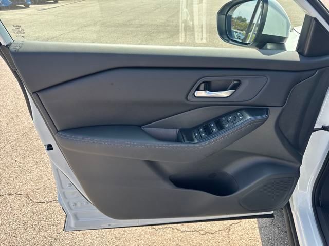 New 2026 Nissan Rogue SV image 11