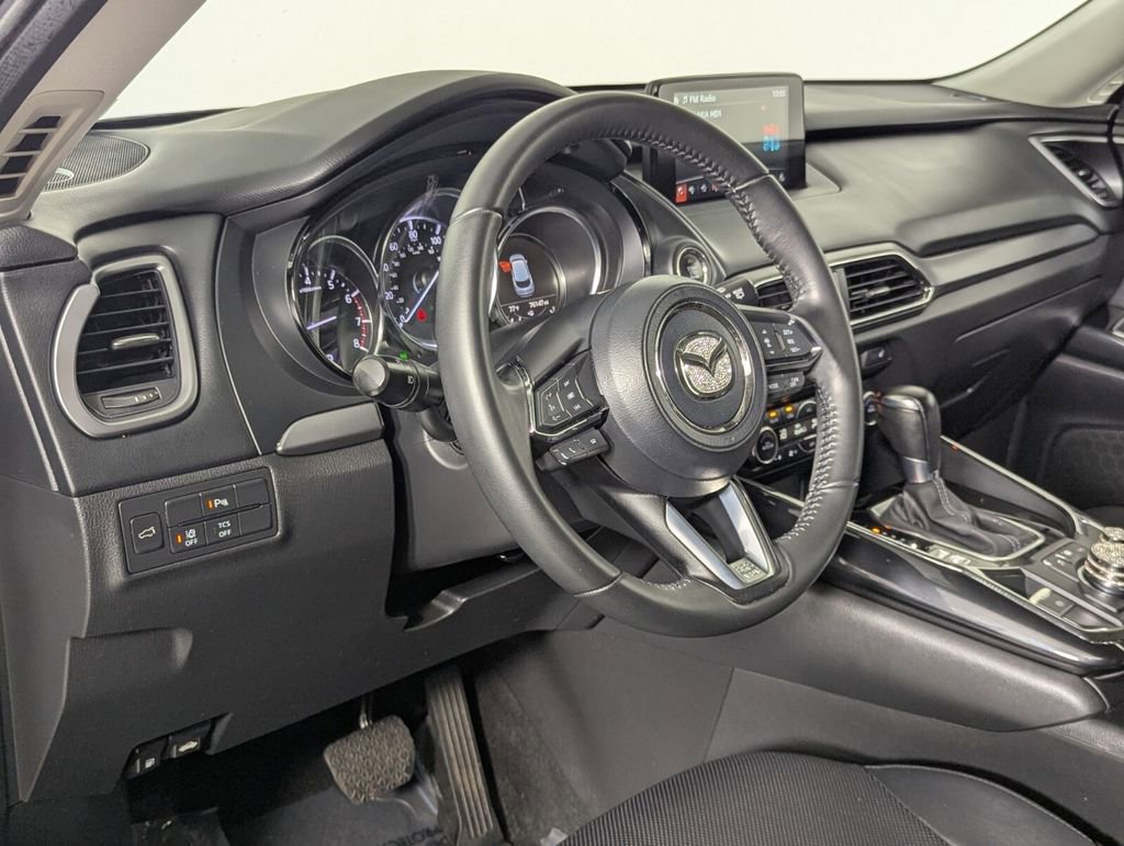 Used 2018 MAZDA CX-9 Touring w/ Touring Premium Package image 11