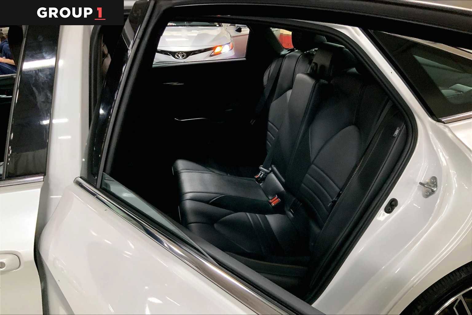 Used 2020 Toyota Avalon XSE w/ Carpet Mat Package image 20