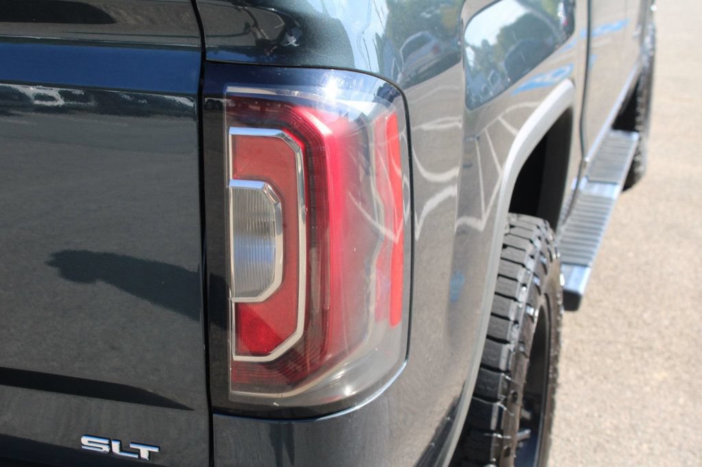 Used 2017 GMC Sierra 1500 SLT AWD/4WD image 30