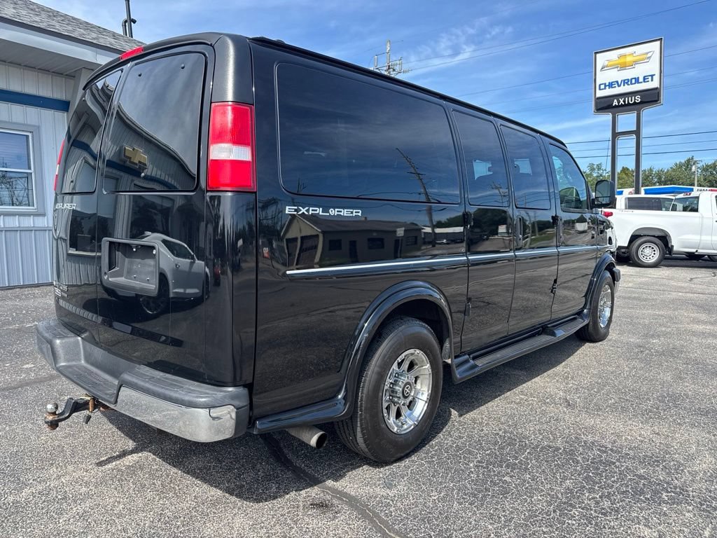 Used 2016 Chevrolet Express 2500 RWD image 7