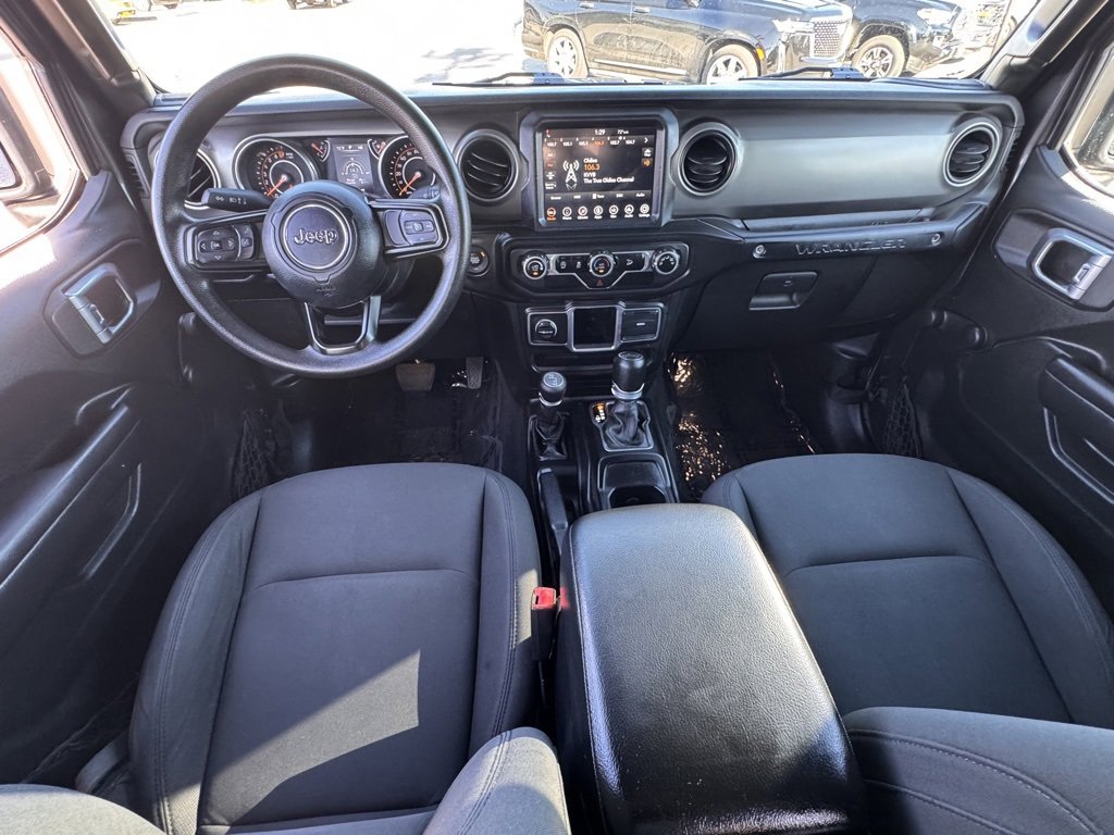 Used 2018 Jeep Wrangler Unlimited Sport image 27