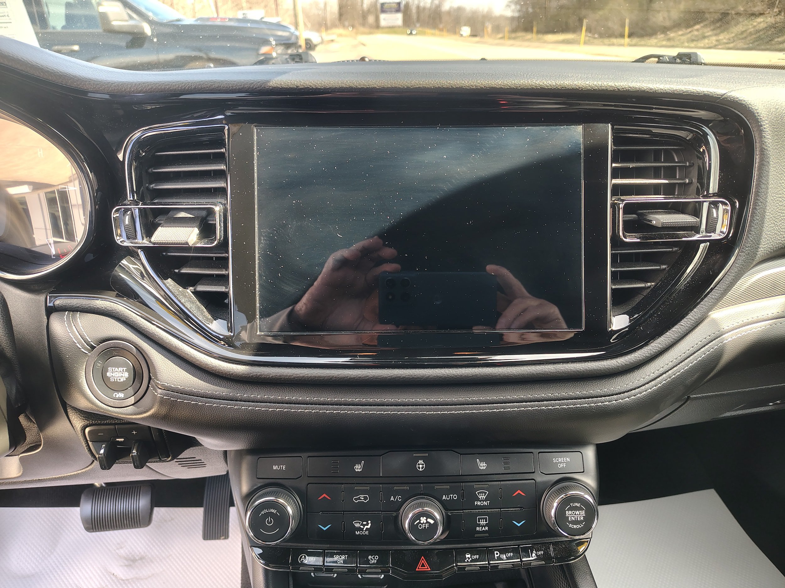 Used 2022 Dodge Durango GT AWD/4WD image 38