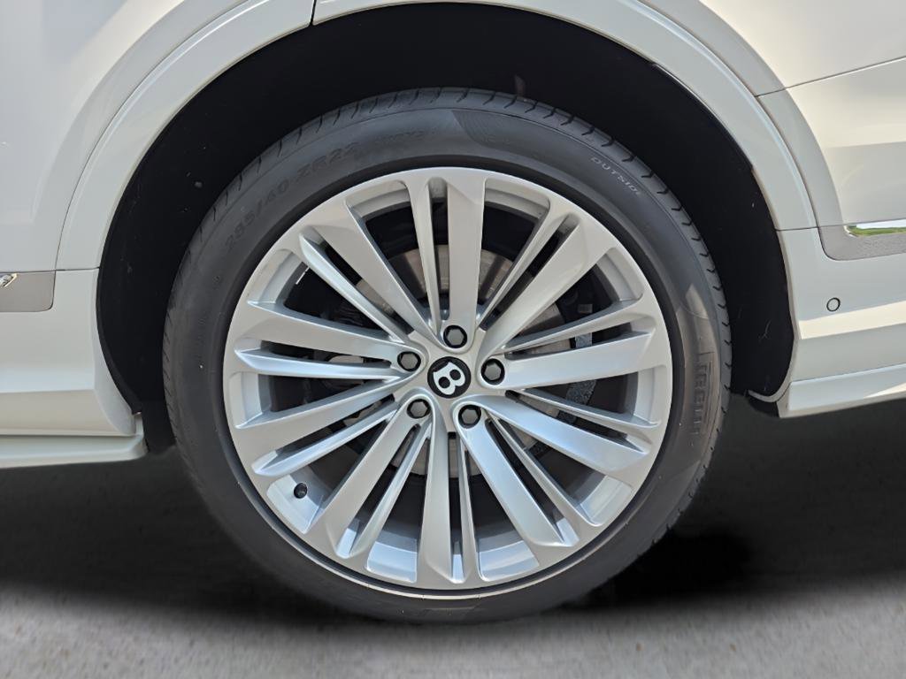 Certified 2022 Bentley Bentayga Speed image 18