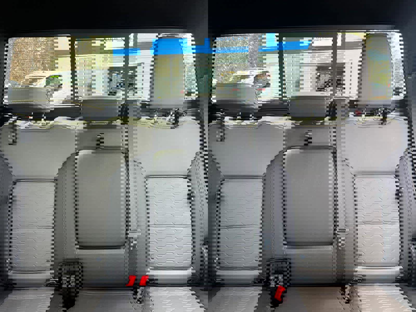 Certified 2024 Chevrolet Silverado 2500 ZR2 w/ Technology Package image 28