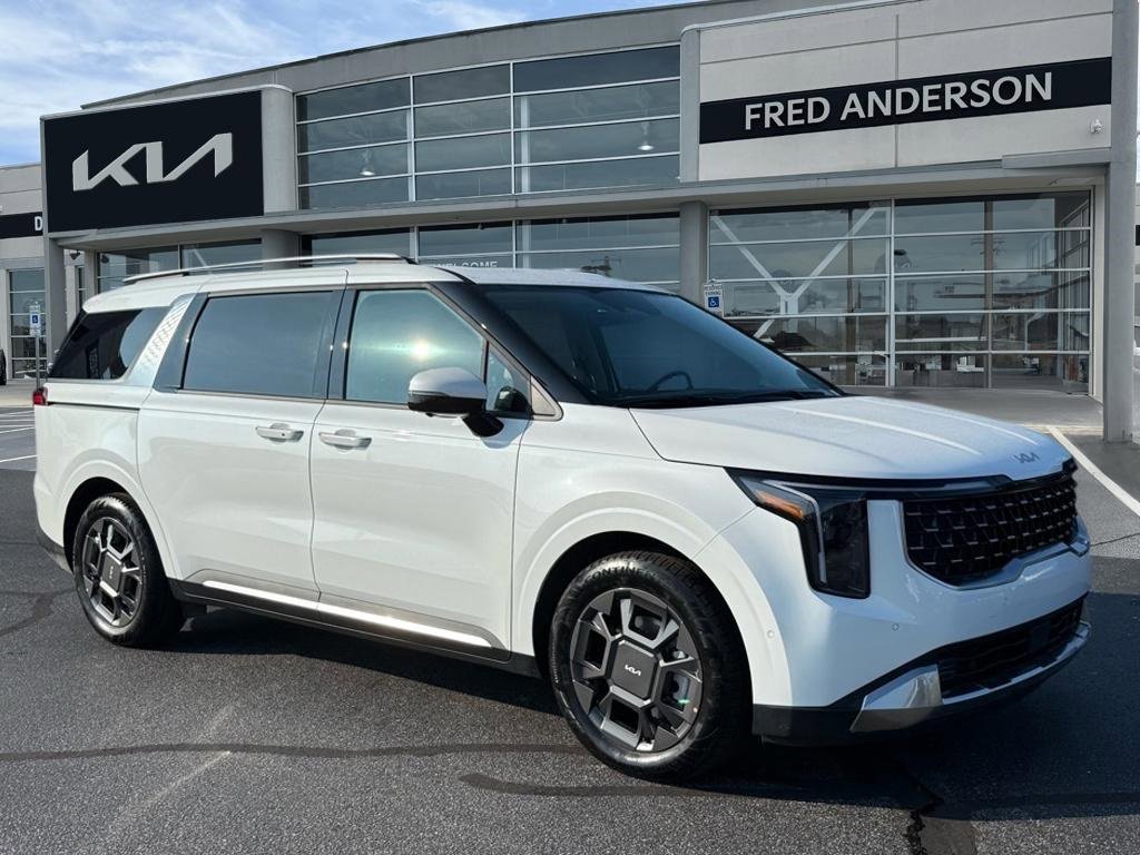 New 2026 Kia Carnival SX