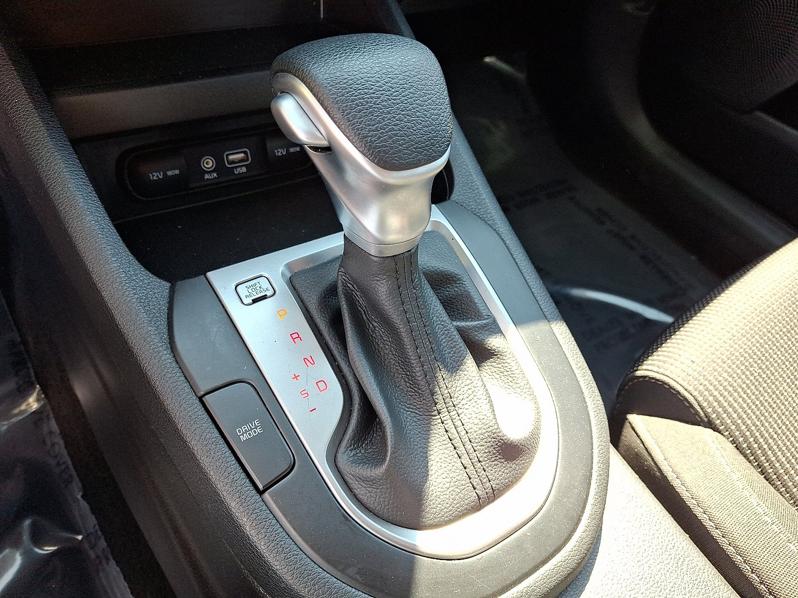 Used 2020 Kia Forte LXS FWD image 14