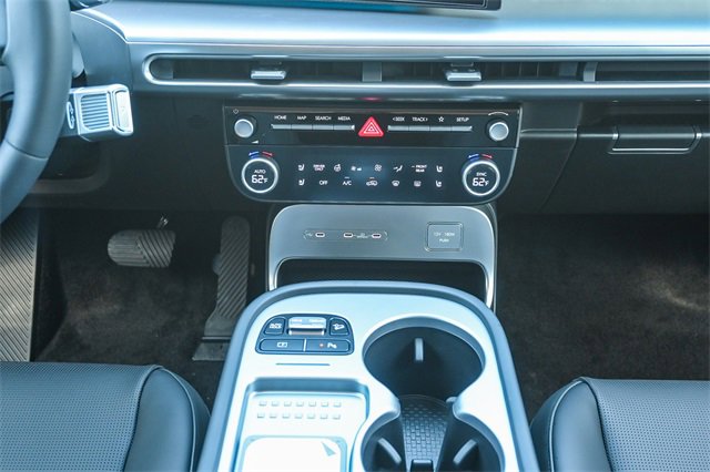 New 2026 Hyundai Ioniq 9 SEL image 12