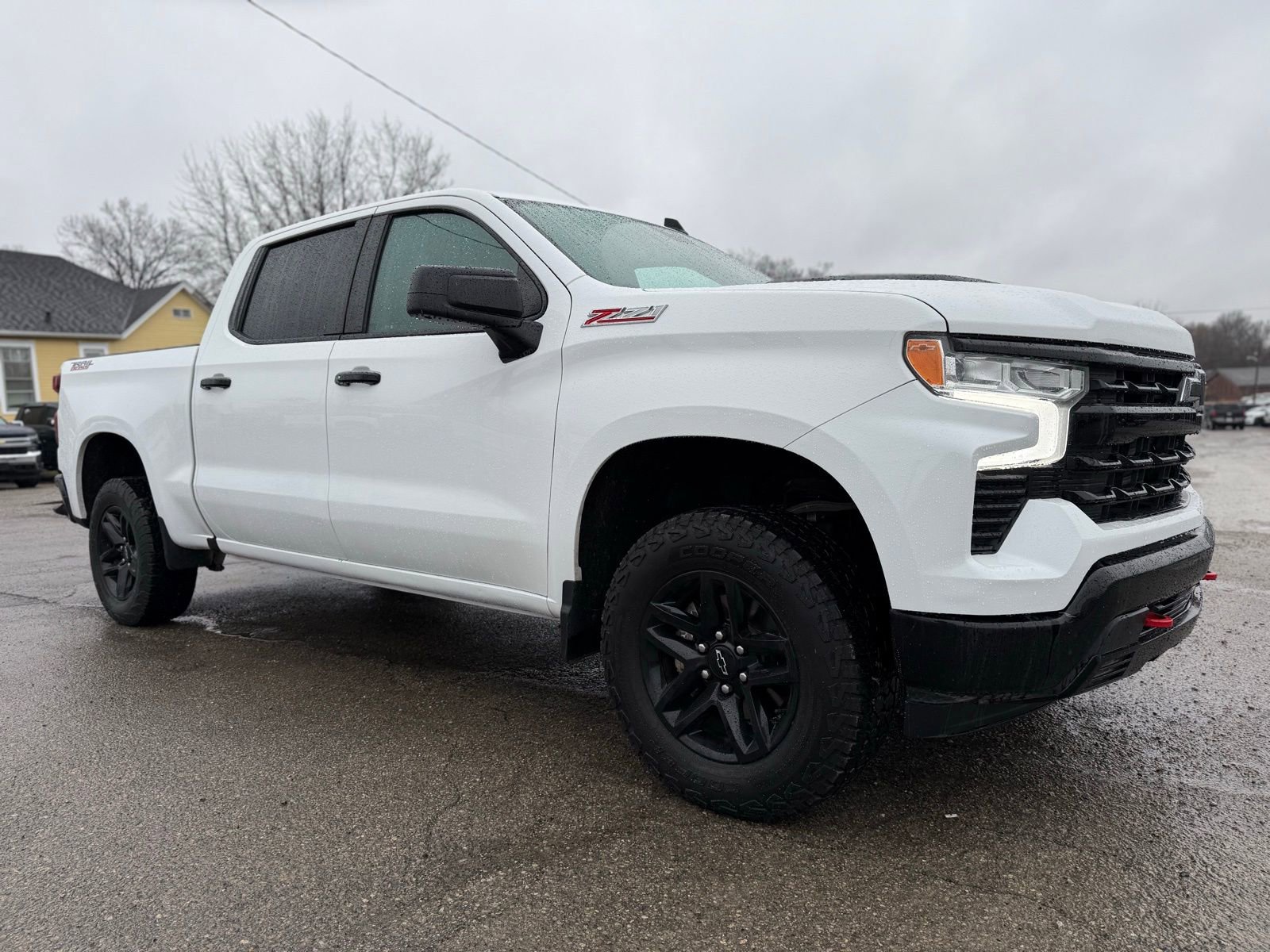 Used 2023 Chevrolet Silverado 1500 LT Trail Boss w/ Protection Package image 9