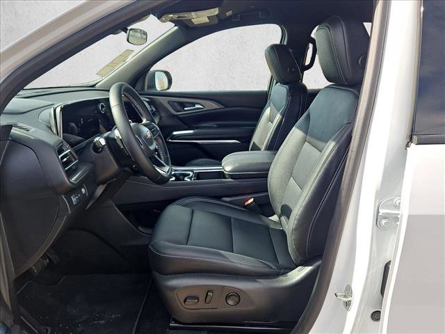 New 2026 Chevrolet Traverse LT image 4