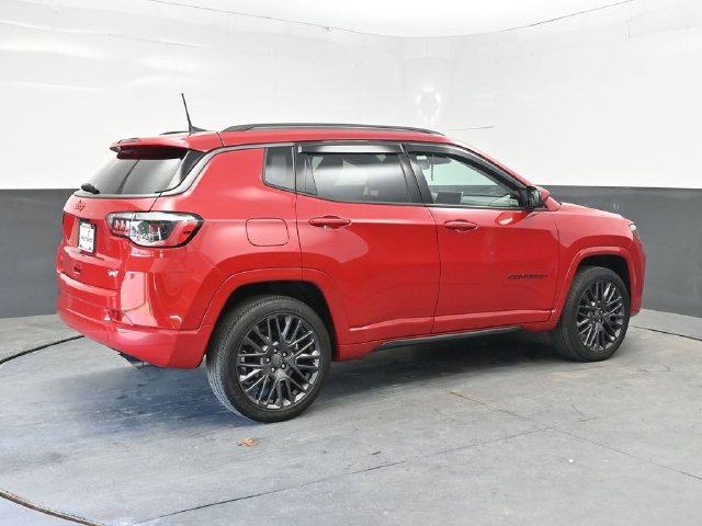 Used 2022 Jeep Compass Limited AWD/4WD image 8