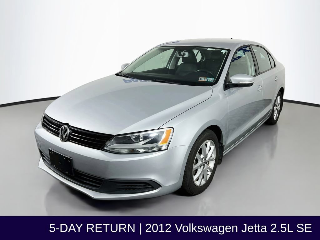 Used 2012 Volkswagen Jetta SE FWD image 4