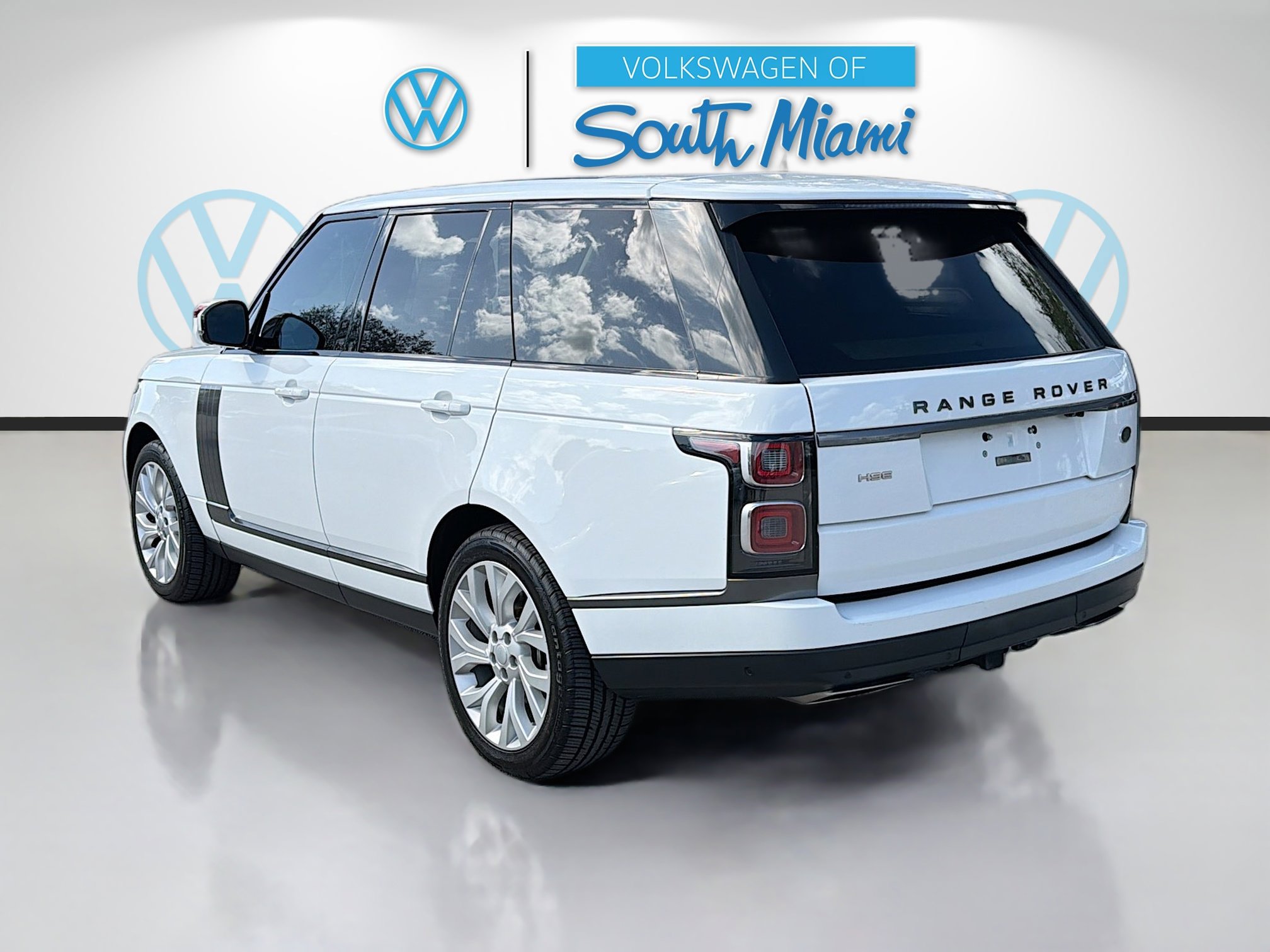 Used 2018 Land Rover Range Rover HSE image 5