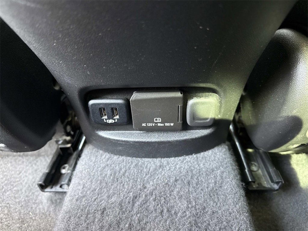 Used 2018 Chevrolet Malibu LT image 24