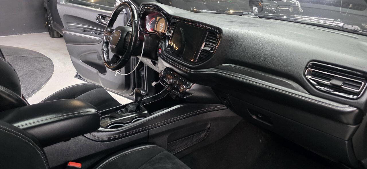 Used 2021 Dodge Durango SRT w/ Technology Group AWD/4WD image 19