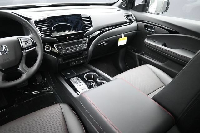 New 2026 Honda Ridgeline Black Edition image 10