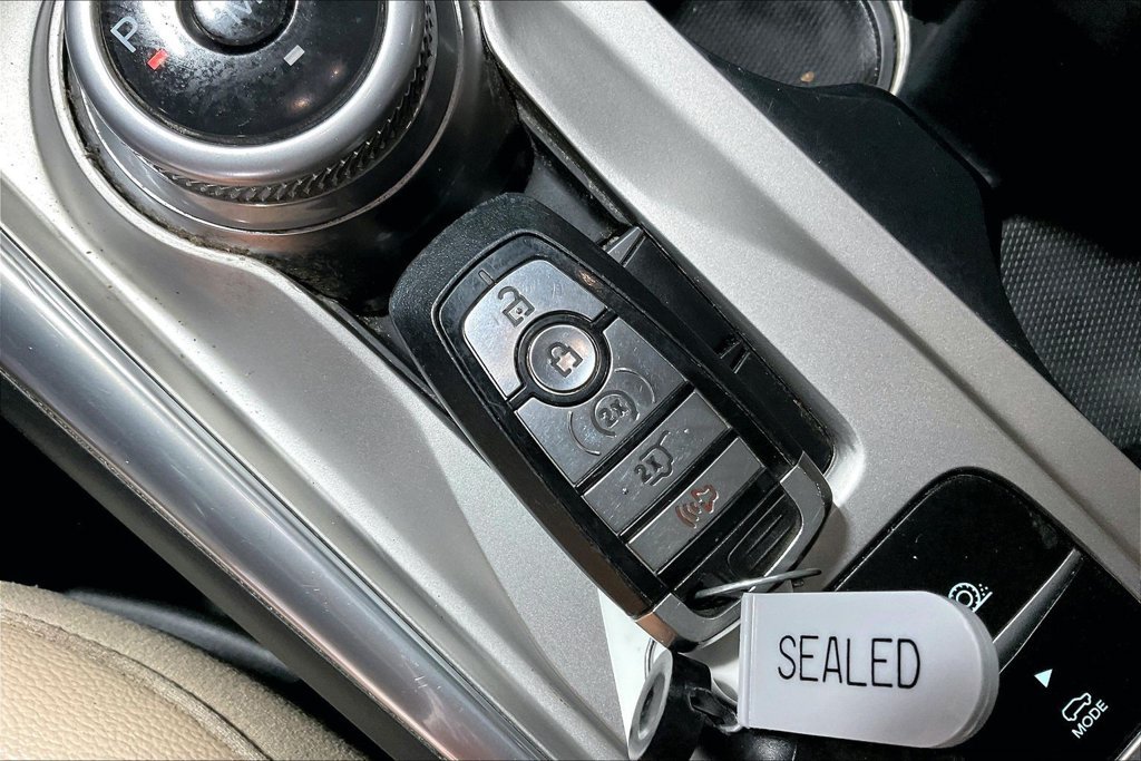 Used 2020 Ford Explorer Limited RWD image 12