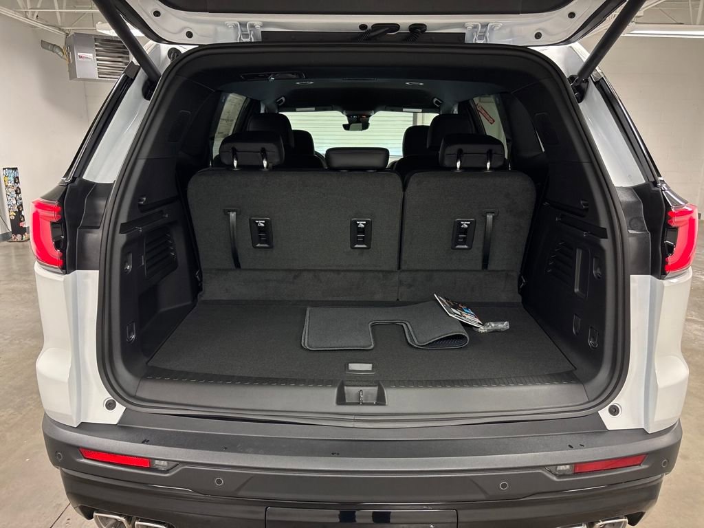 New 2026 GMC Acadia Elevation w/ Black Edition image 17