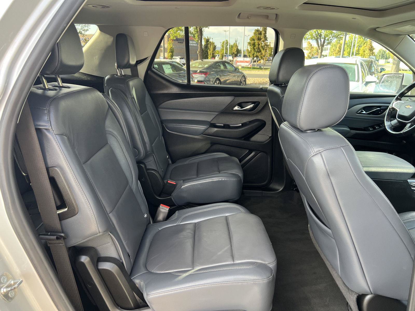 Used 2018 Chevrolet Traverse LT AWD/4WD image 5