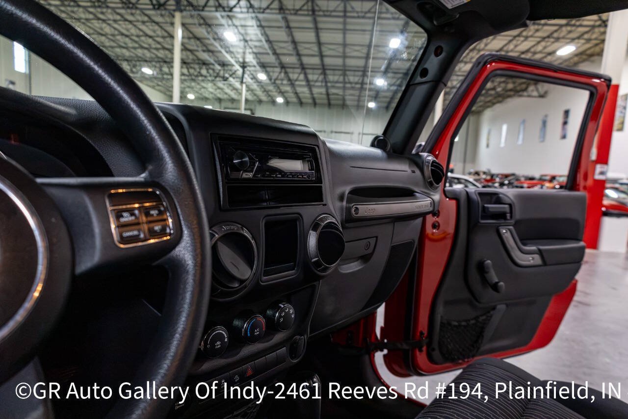 Used 2011 Jeep Wrangler Sport AWD/4WD image 11