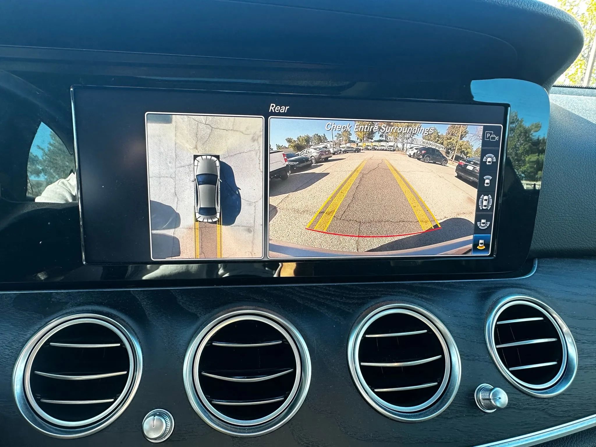 Used 2019 Mercedes-Benz E 300 image 34