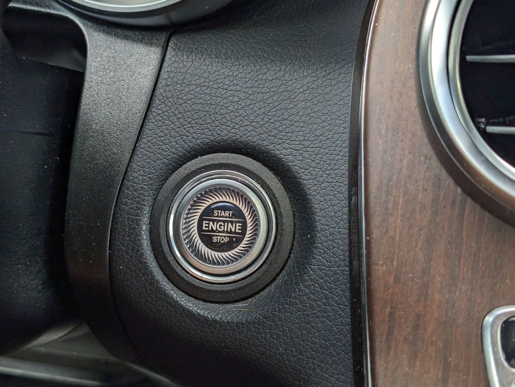 Certified 2022 Mercedes-Benz GLC 300 4MATIC image 22