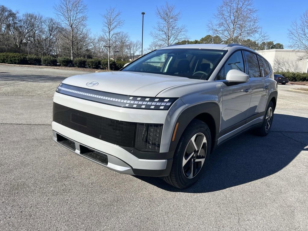 New 2026 Hyundai Ioniq 9 SE w/ Tow & Go Package image 3