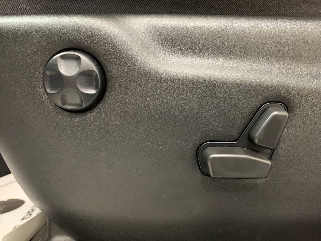 Used 2022 Dodge Durango GT image 18