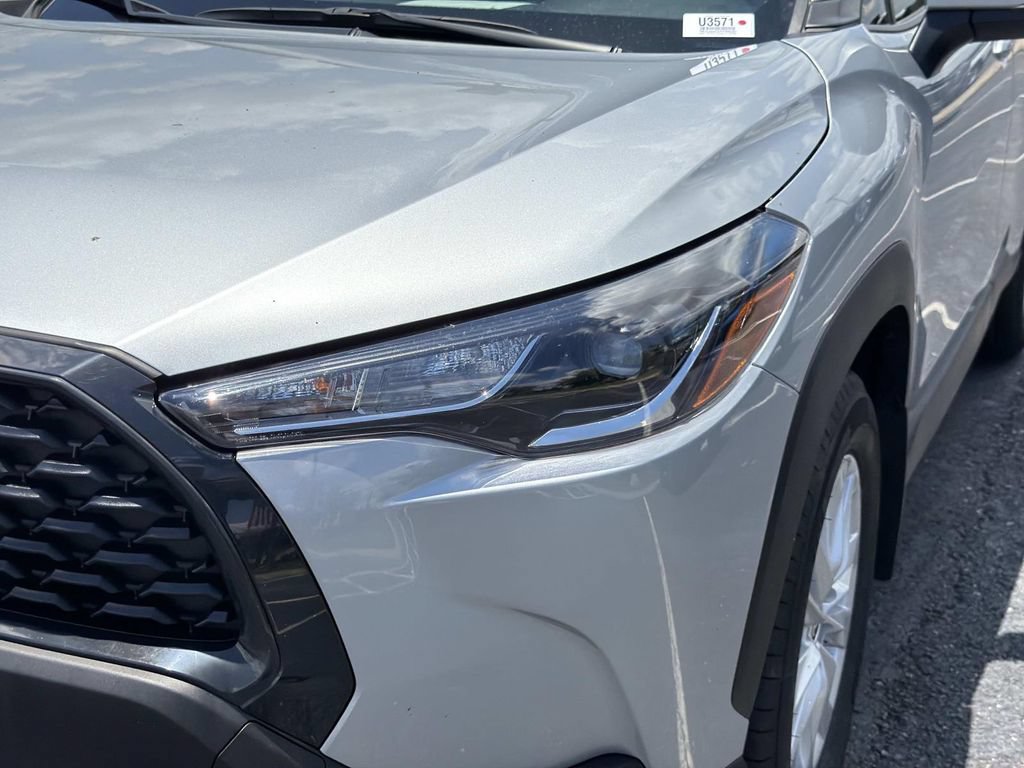 Used 2024 Toyota Corolla Cross LE FWD image 17
