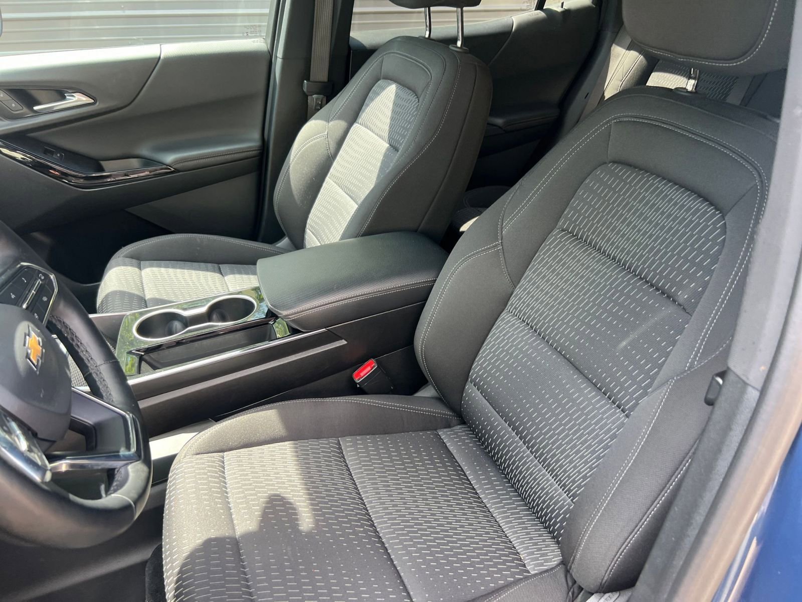 Used 2025 Chevrolet Equinox LT image 31