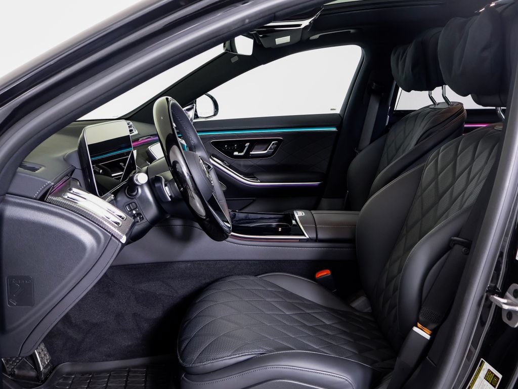 Used 2025 Mercedes-Benz S 580 4MATIC Sedan image 5