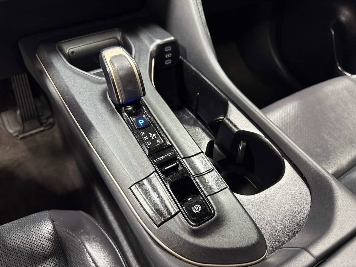 Used 2023 Toyota Crown w/ Advanced Technology Package image 12