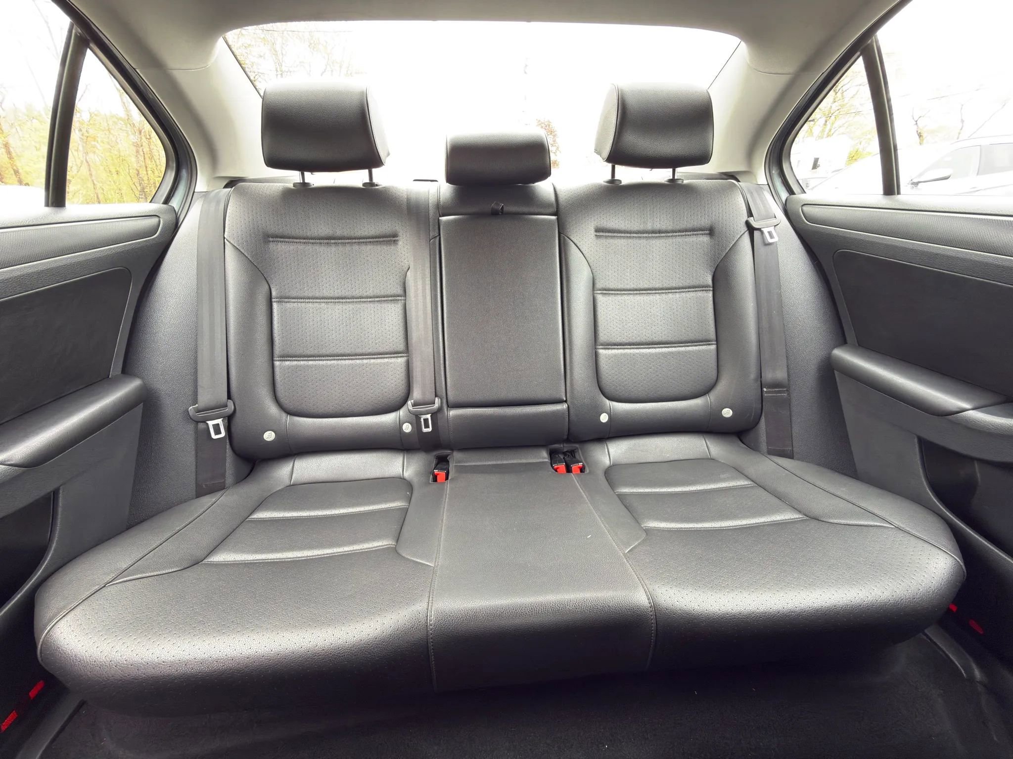 Used 2014 Volkswagen Jetta SE FWD image 24