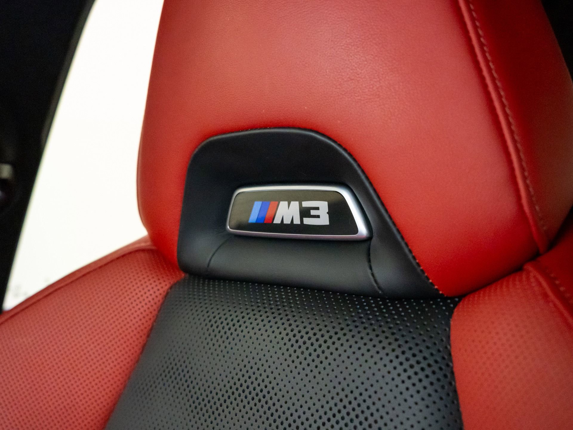 Used 2023 BMW M3 Competition w/ M Carbon Exterior Package AWD/4WD image 36