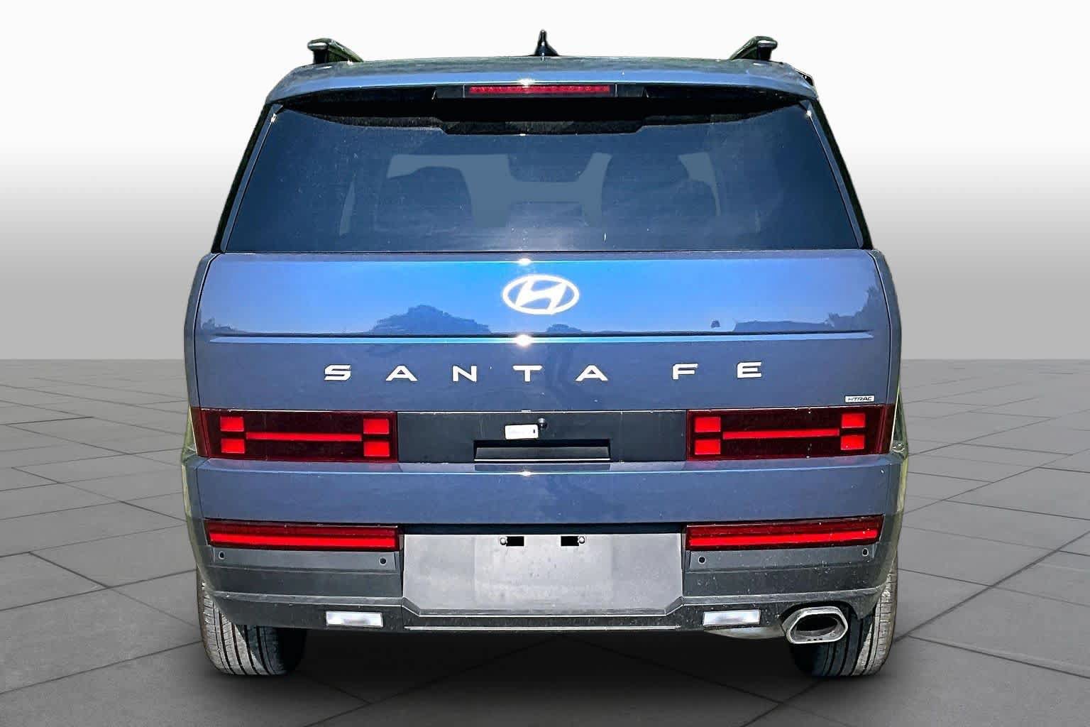 Used 2026 Hyundai Santa Fe SEL AWD/4WD image 5