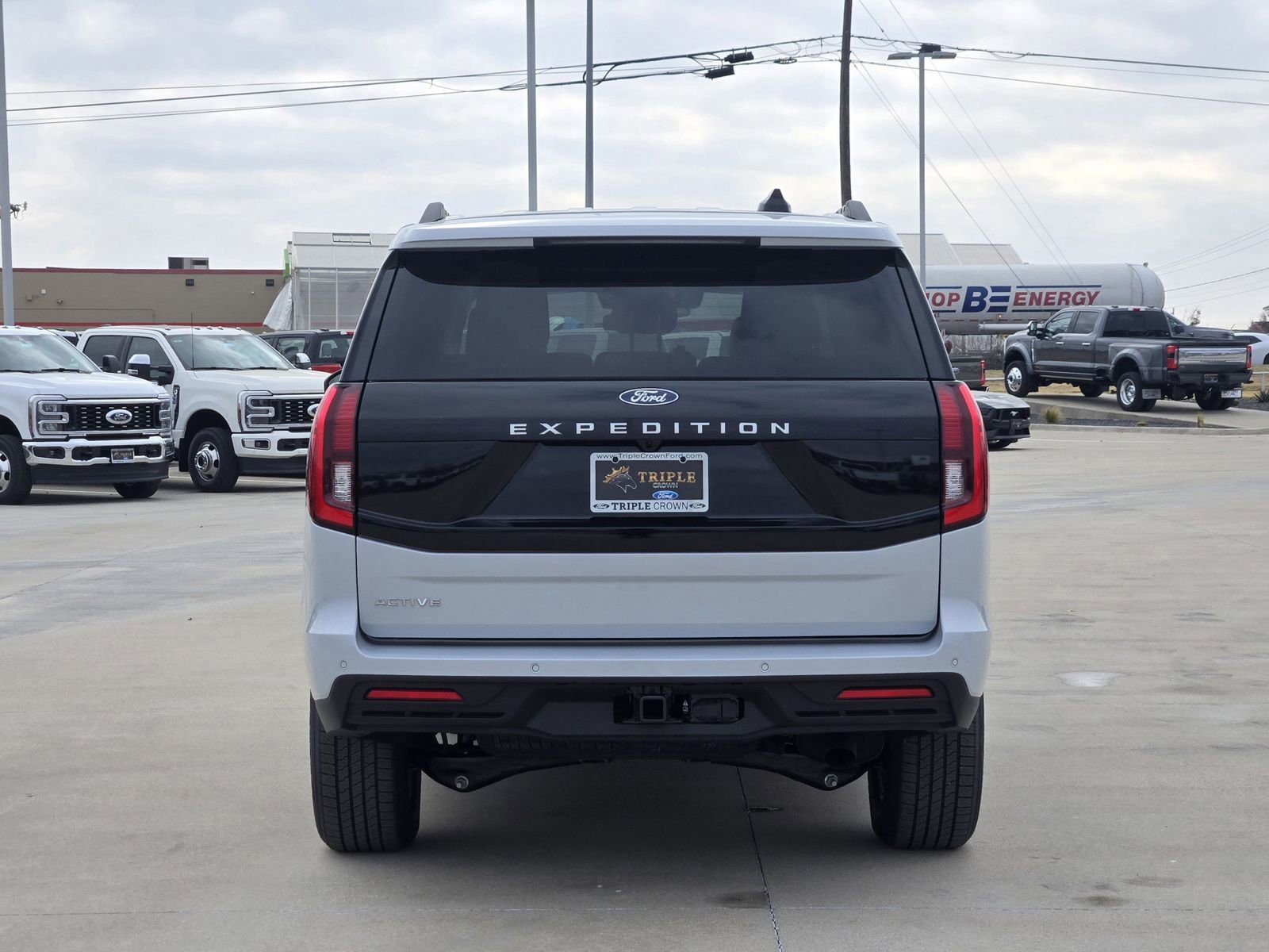 New 2026 Ford Expedition Active RWD image 8