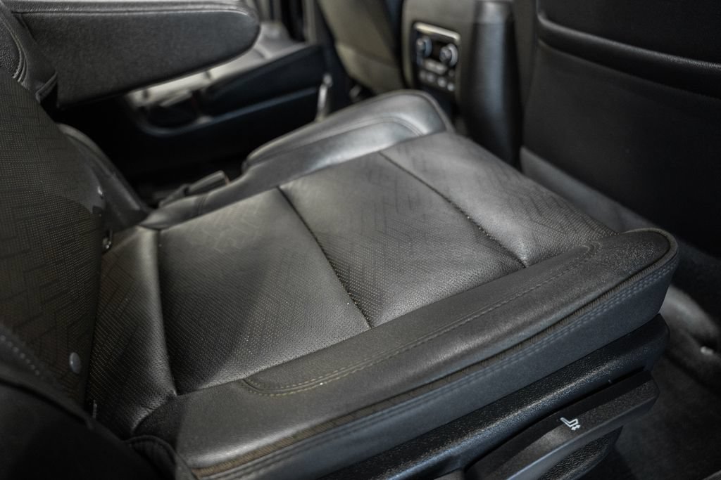 Used 2024 Chevrolet Tahoe High Country w/ Advanced Technology Package AWD/4WD image 35