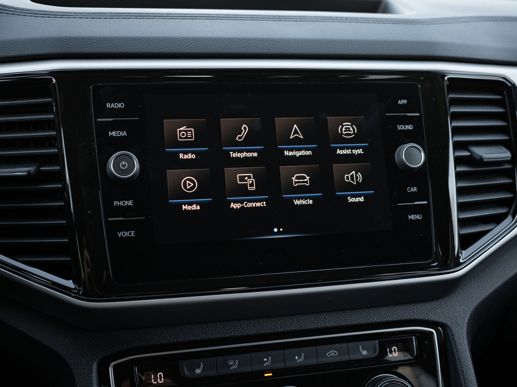 Used 2023 Volkswagen Atlas SE image 21