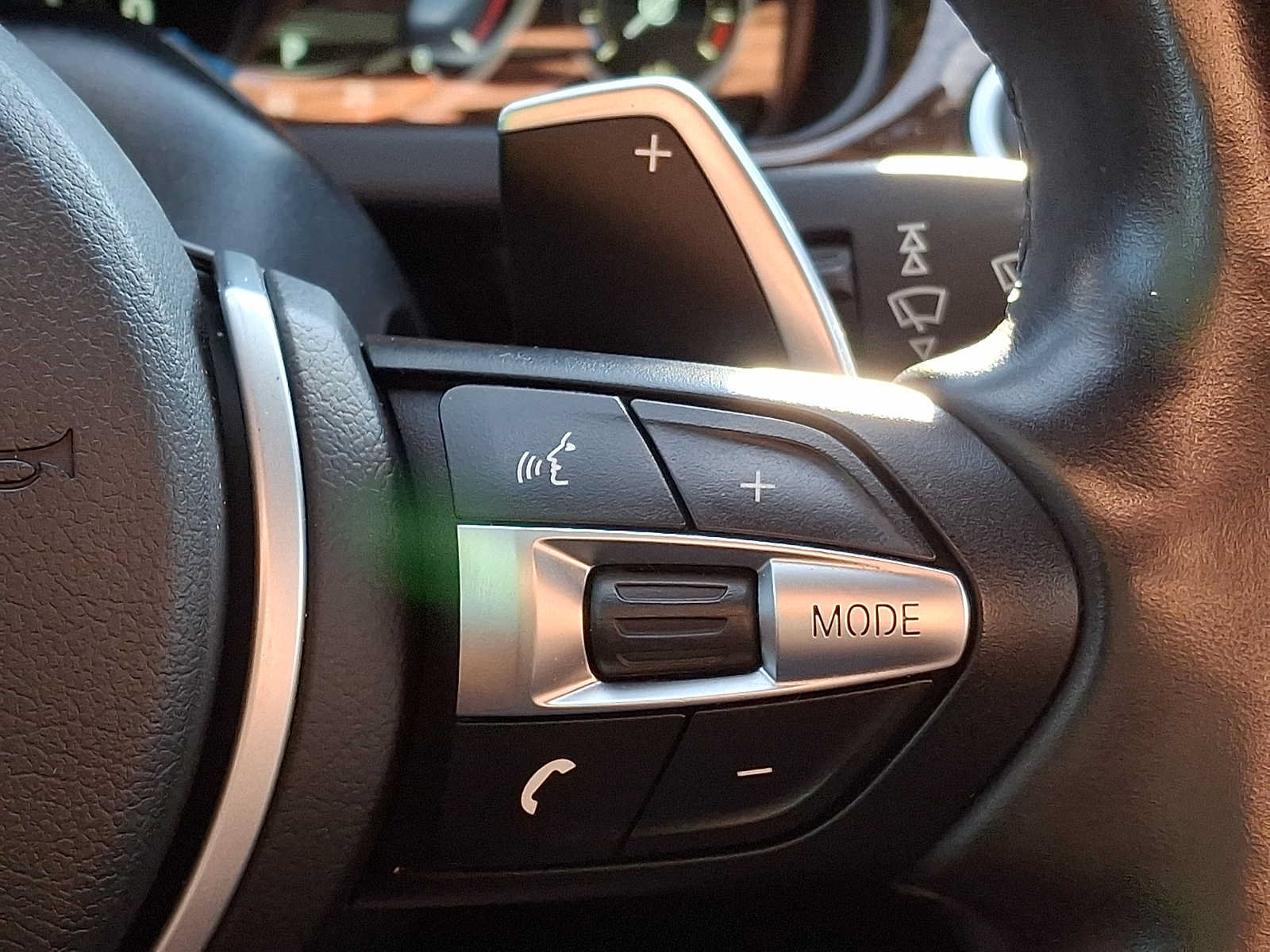 Used 2018 BMW 650i Convertible RWD image 19