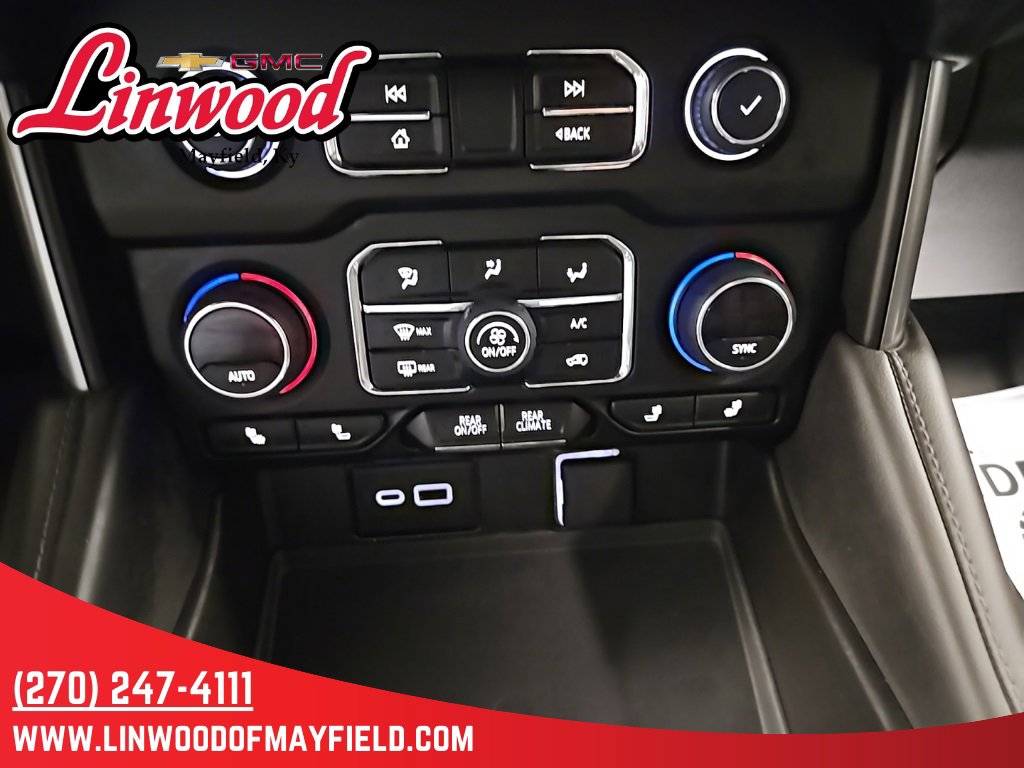 Used 2022 Chevrolet Tahoe LT w/ Luxury Package image 28